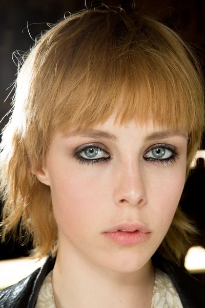 Look 27